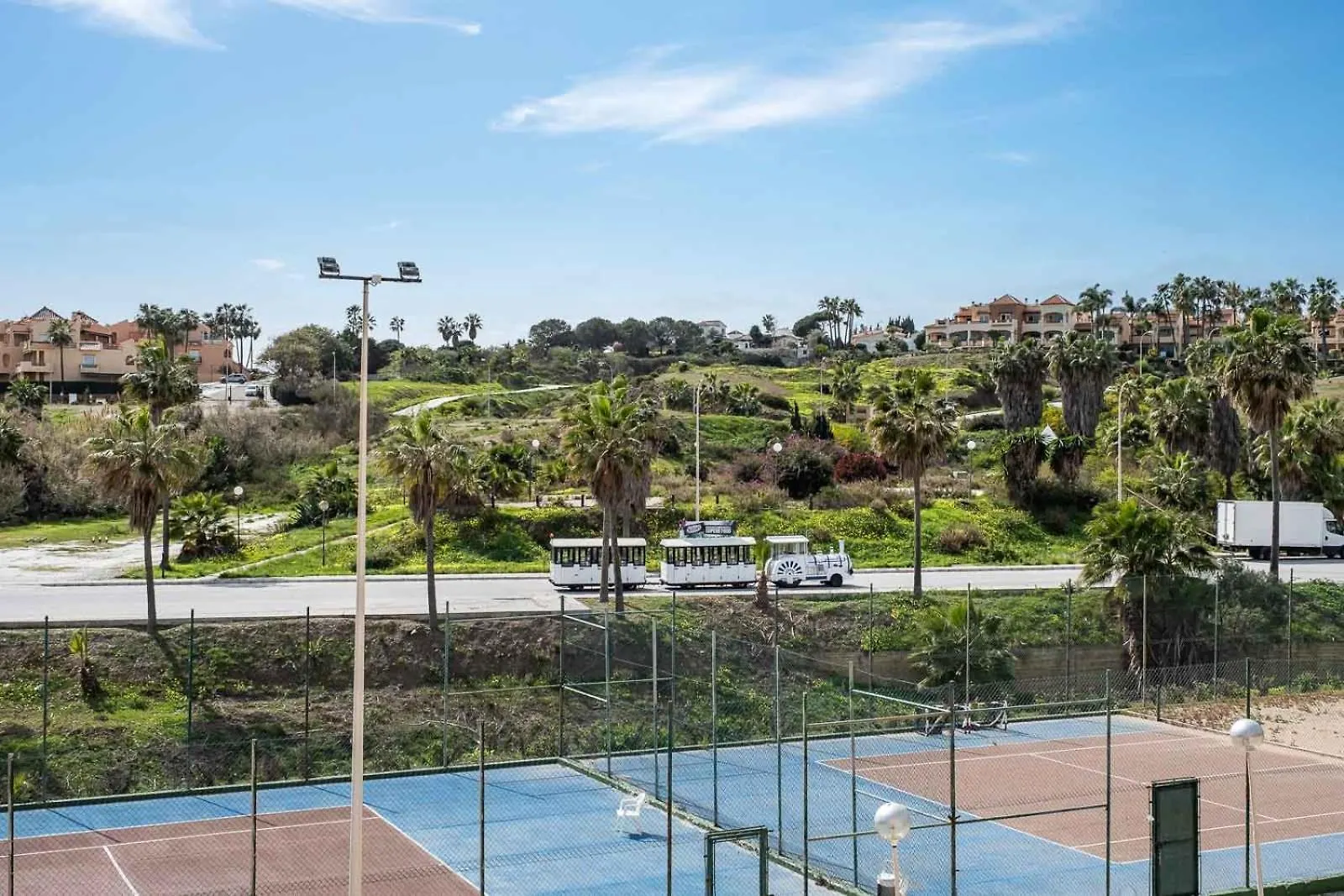 Family & Beach Apartments Mijas Costa & Fuengirola By Alfresco Stays El Faro