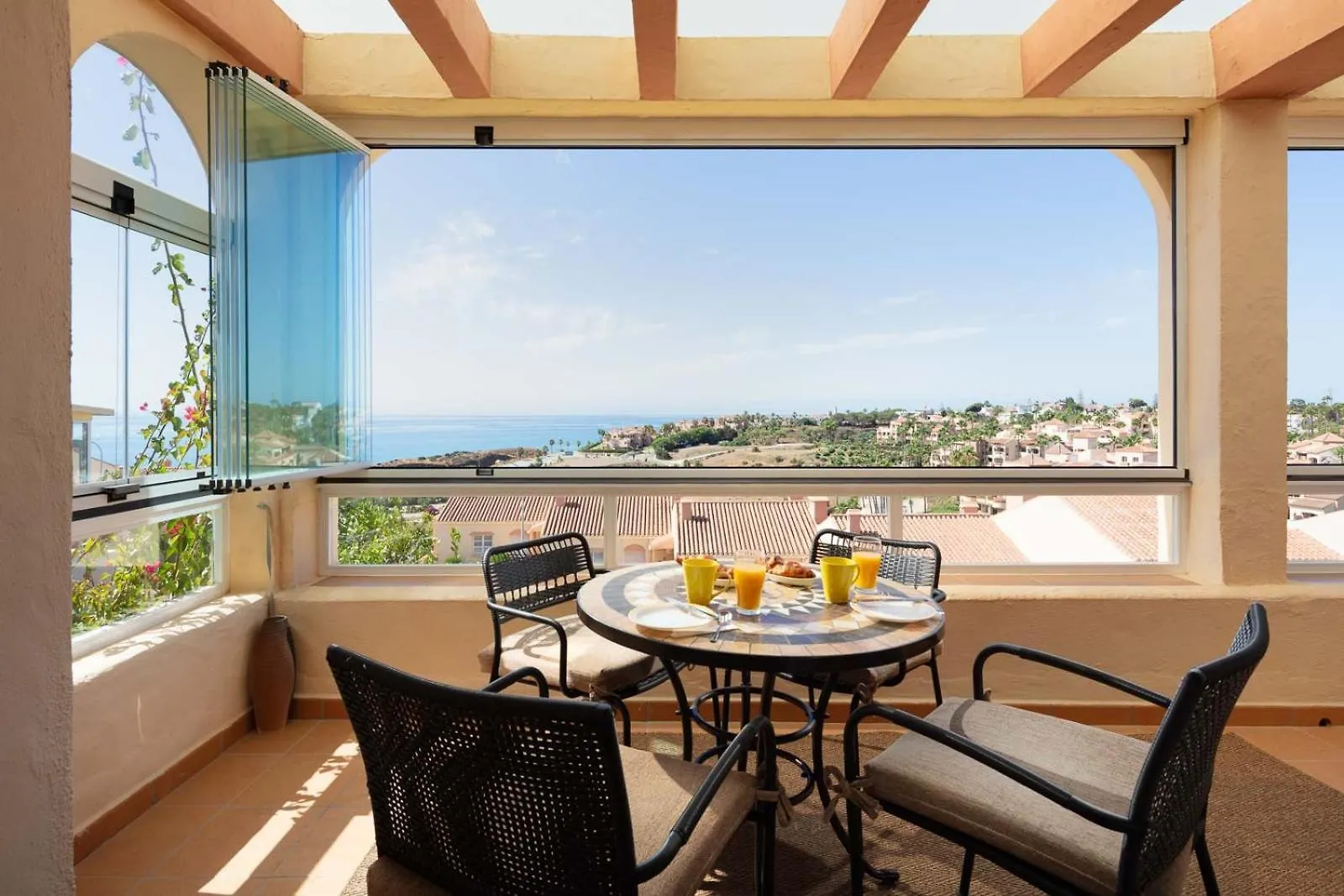 Family & Beach Apartments Mijas Costa & Fuengirola By Alfresco Stays El Faro Spain