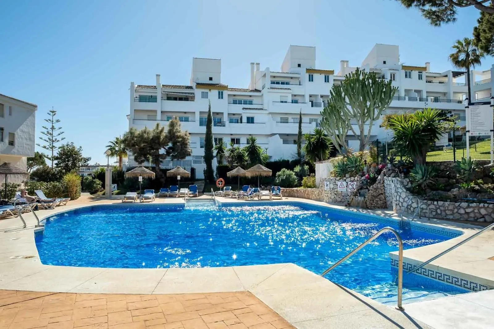 Family & Beach Apartments Mijas Costa & Fuengirola By Alfresco Stays El Faro 0*,  Spain
