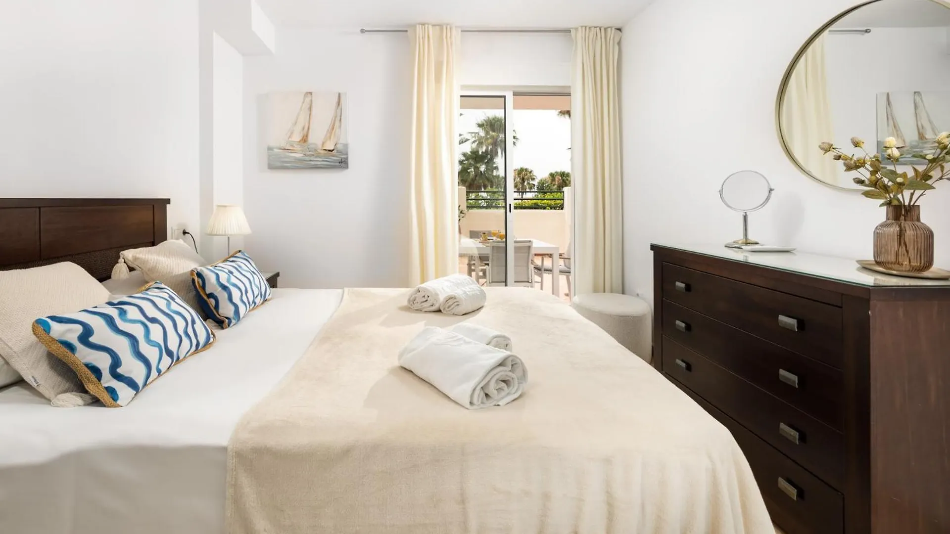 Family & Beach Apartments Mijas Costa & Fuengirola By Alfresco Stays El Faro 0*,