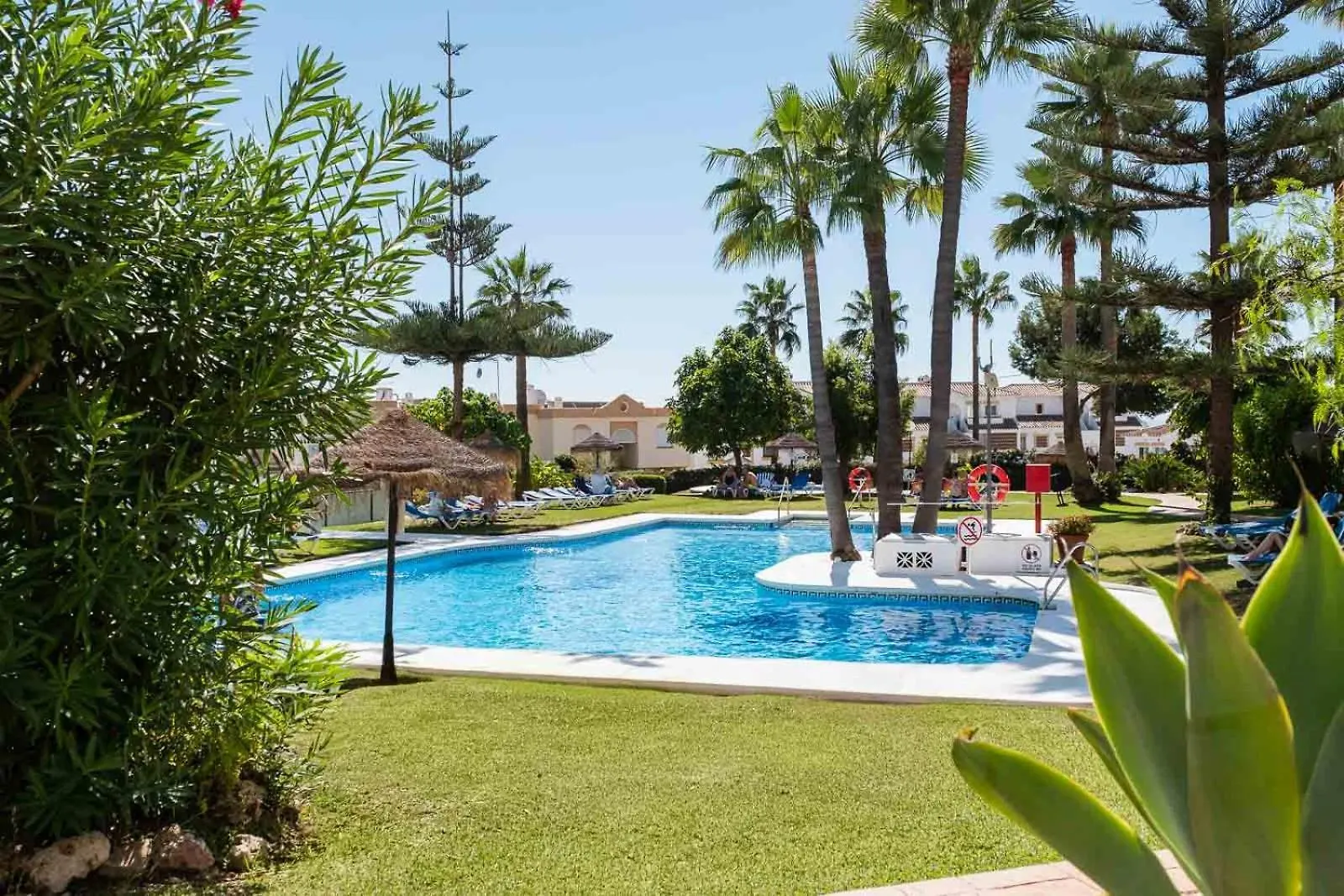 Family & Beach Apartments Mijas Costa & Fuengirola By Alfresco Stays El Faro 0*,  Spain