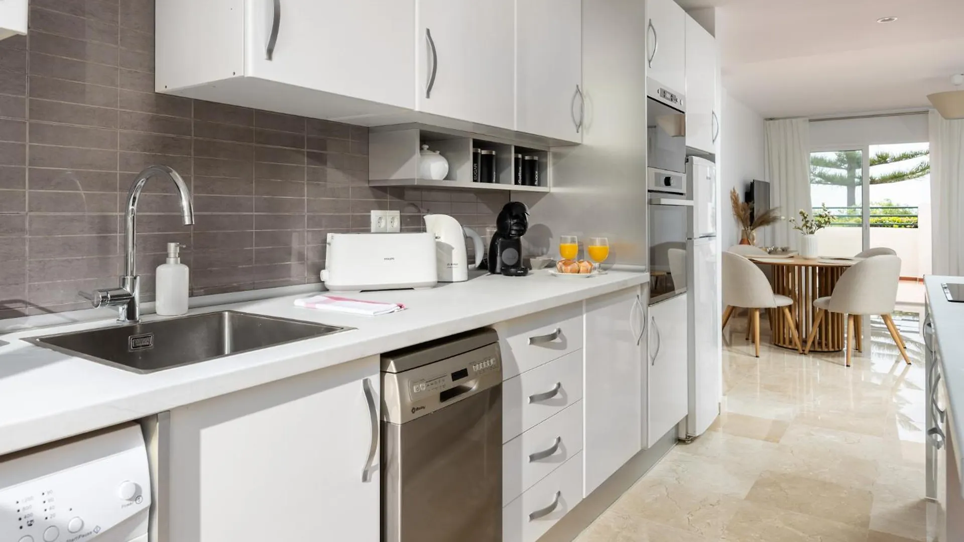 Family & Beach Apartments Mijas Costa & Fuengirola By Alfresco Stays El Faro